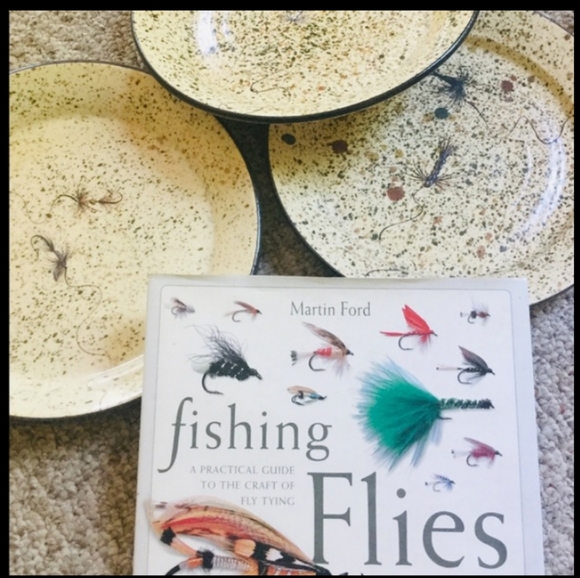 SPRINGBOK BOOKCASE PUZZLE 1971 ๐งฉTwo PUZZLES in BOOK ๐ INTERESTING RARE - Picture 9 of 15